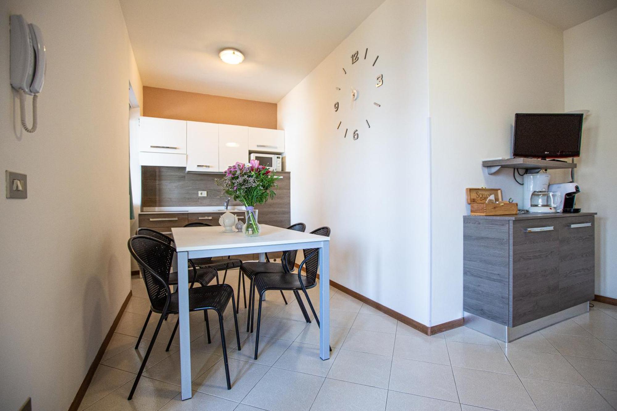מאלצ'סינה Villa Pifferi מראה חיצוני תמונה